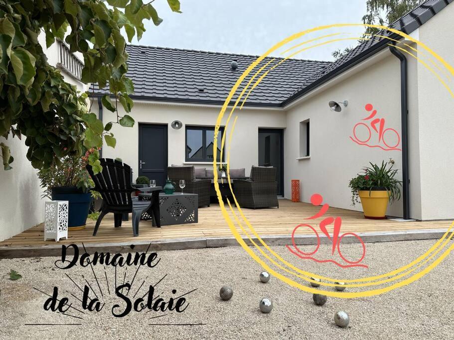 Villa * Domaine De La Solaie * - Proche Bords De Loire Saint-Denis-de lʼHôtel Esterno foto